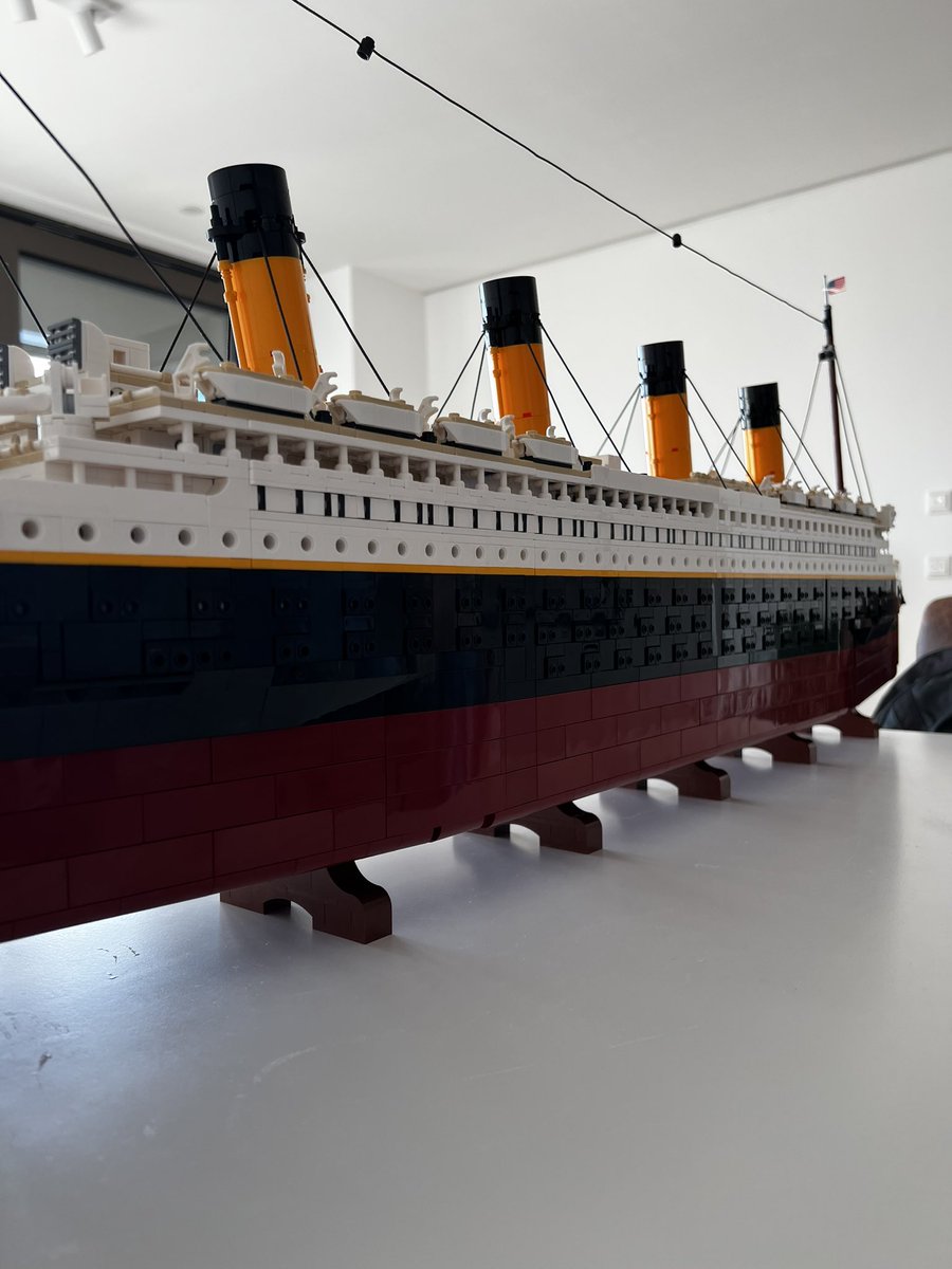 MerrickSapsford's tweet photo. Nerd complete @LEGO_Group https://t.co/vjjJikT9vw
