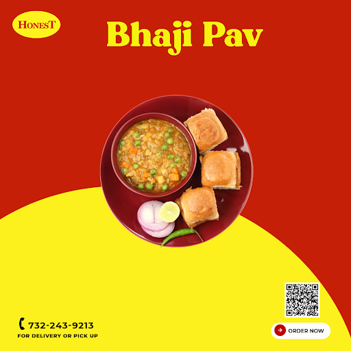 Honest_Edison's tweet photo. Enjoy BHAJI PAV Vegetable Curry with Signature Spices, Served with Pav (Bread).
#indianfood #foodie #food #foodstagram #foodphotography #yummy #delicious #lunch #foodies #foodpics #dinner #healthyfood #tasty #foodblog #foodpic https://t.co/jCqnbpqKut