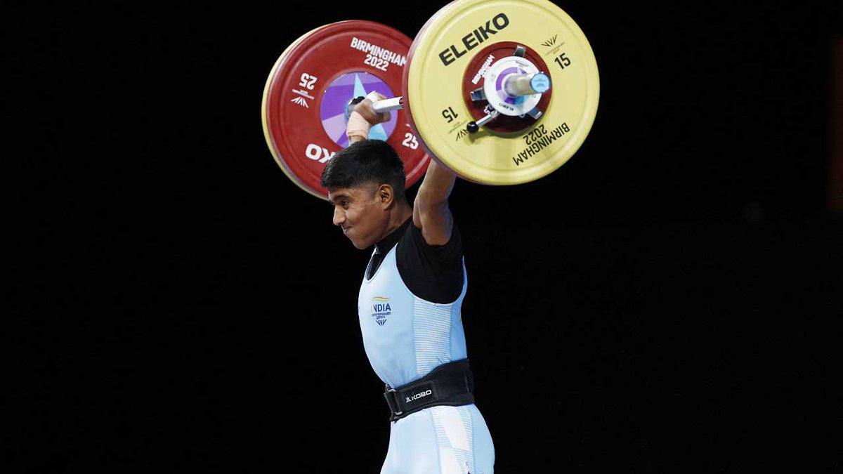 Suhail Chandhok (@suhailchandhok) on Twitter photo Lifting the weight of #India 🇮🇳 on their shoulders and making us all proud✨️💪🏽
Congratulations <a href="/mirabai_chanu/">Saikhom Mirabai Chanu</a> 🥇 Sanket Sargar 🥈 & P Gururaja 🥉 for the #weightlifting medal haul at #CWG2022
#Birmingham2022 #MirabaiChanu #SanketSargar #CommonwealthGames #Cheer4India Lifting the weight of #India 🇮🇳 on their shoulders and making us all proud✨️💪🏽
Congratulations <a href="/mirabai_chanu/">Saikhom Mirabai Chanu</a> 🥇 Sanket Sargar 🥈 & P Gururaja 🥉 for the #weightlifting medal haul at #CWG2022
#Birmingham2022 #MirabaiChanu #SanketSargar #CommonwealthGames #Cheer4India