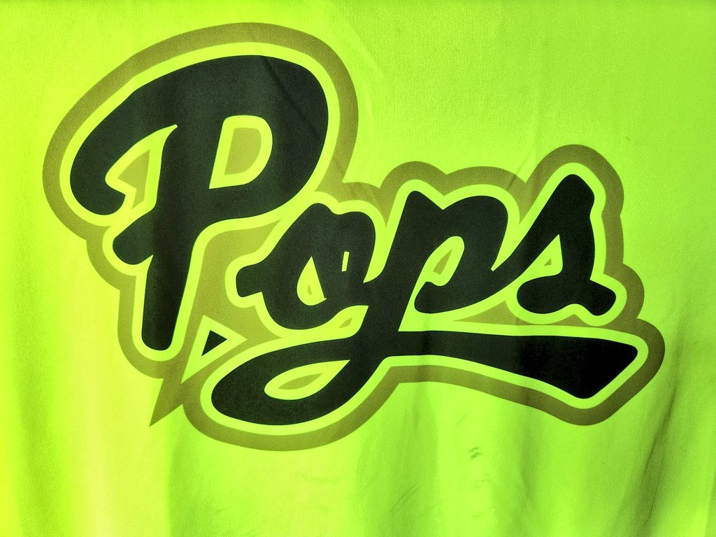 OlHossVike's tweet photo. Playing on a new tournament team this weekend means that my usual number 8 wasn't available so I took the opportunity to wear my favorite baseball player's number, wearing Luke Jr's #18 . #LikeAHoss #LikeAHossJr #PopsSoftball https://t.co/d1xauh1I2J