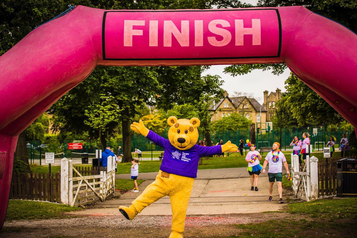 ForgetMNotChild's tweet photo. Sneak peak of todays photos 👀 #FMNColourRun https://t.co/EZ9ciEBXt6