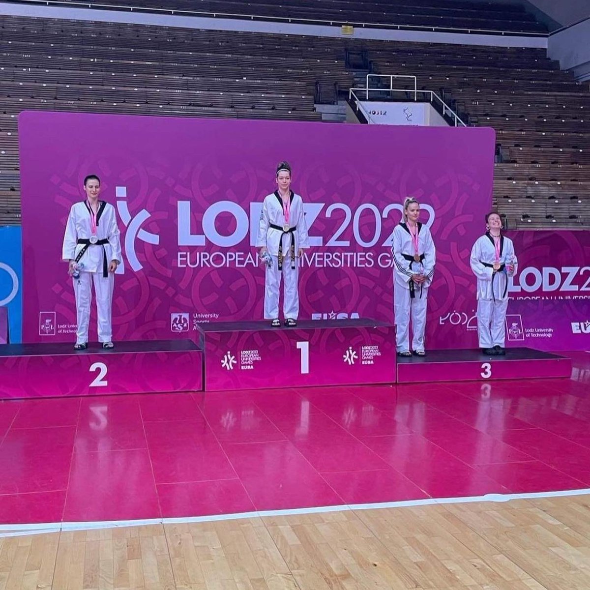 CMetSport's tweet photo. A massive congratulations to @RuthMay1997 on her bronze medal at the European University Games.

Llongyfarchiadau enfawr i @RuthMay1997 may ar ei medal efydd yng Ngemau Prifysgolion Ewrop @eusaunisport .

📷 @walestkd 

#cardiffmet #studyandplay #europeanstudentgames https://t.co/xkKY6pvsII