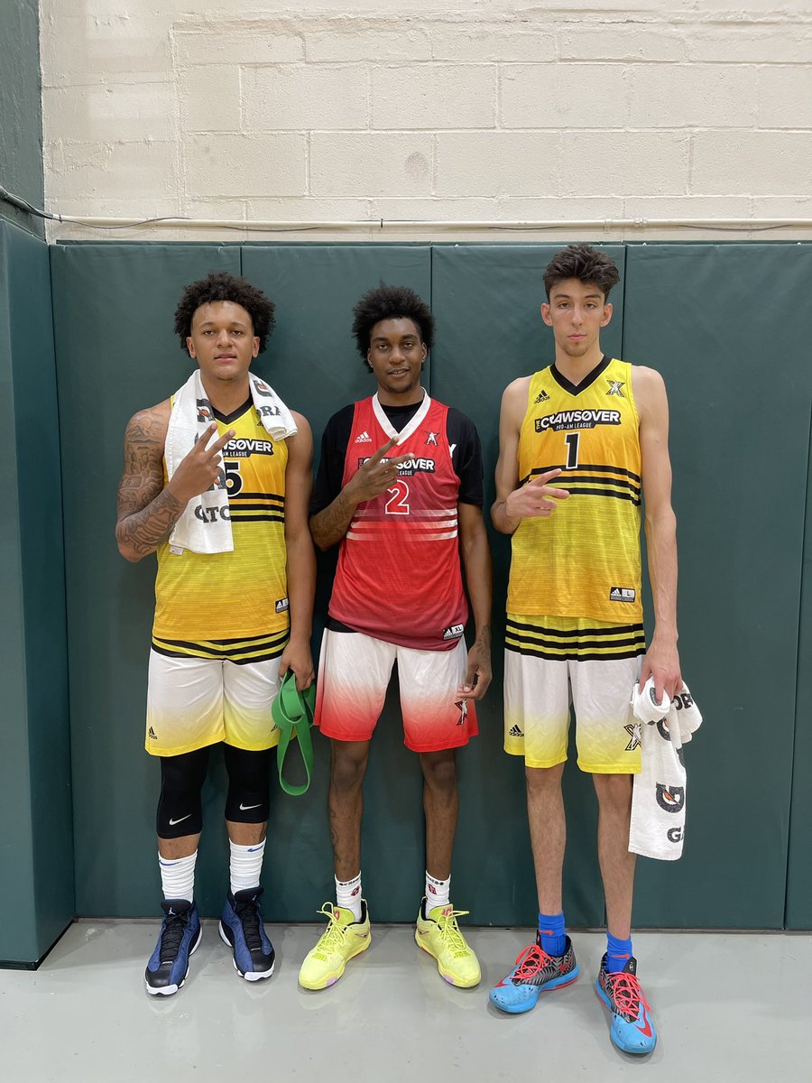 Ballislife's tweet image. Sonics with a win over Ball Is Life @thecrawsover 

Paolo Banchero: 50 PTS, 9 REB
Jaden McDaniels: 52 PTS, 11 REB
Chet Holmgren: 34 PTS, 14 REB, 8 BLK

📷 @shobasketball
