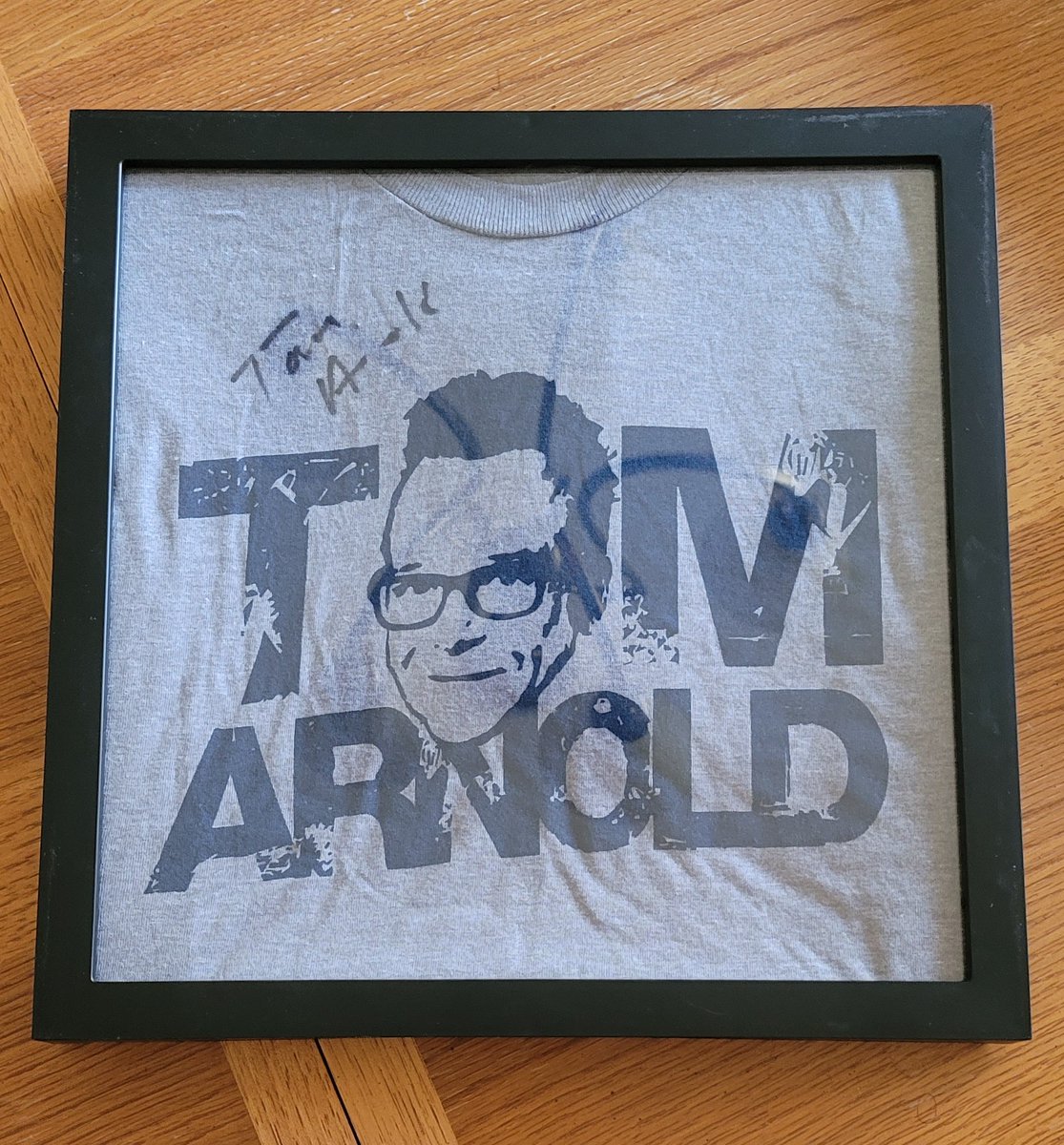 CCComicCon's tweet photo. @TomArnold souvenir from the Drink and Draw! Got it in a frame &amp; figuring out which room to put it in. Office, living room, hallway... bathroom? 

Tom's great. Every dollar he raises from these shirts he matches &amp; donates all of it to his charity for children's heart disease. https://t.co/5AYmEU218T