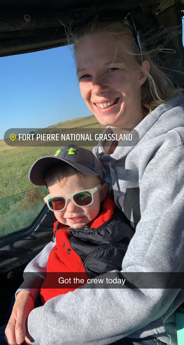 cade_corn's tweet photo. Fun to have the crew today working calves! #SmoothAsSilk https://t.co/tnxSLefHcl
