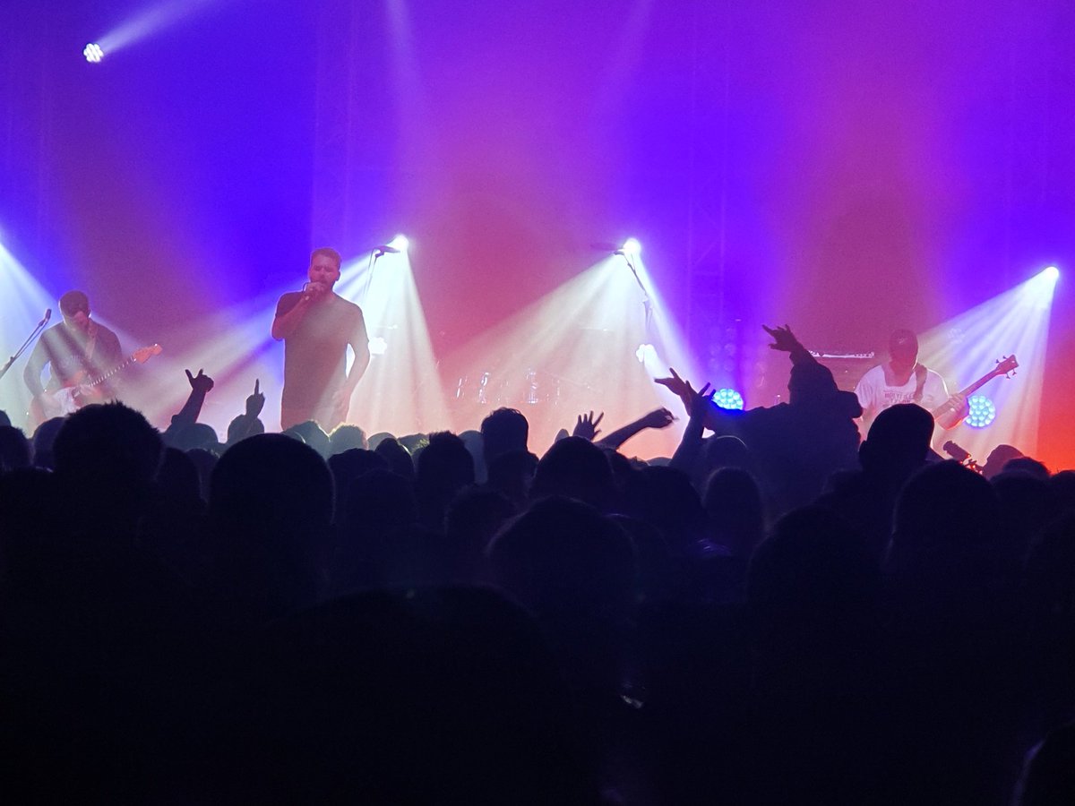 MarkRP85's tweet image. Sunk loto- what a fucking night. Absolutely spine tingling.