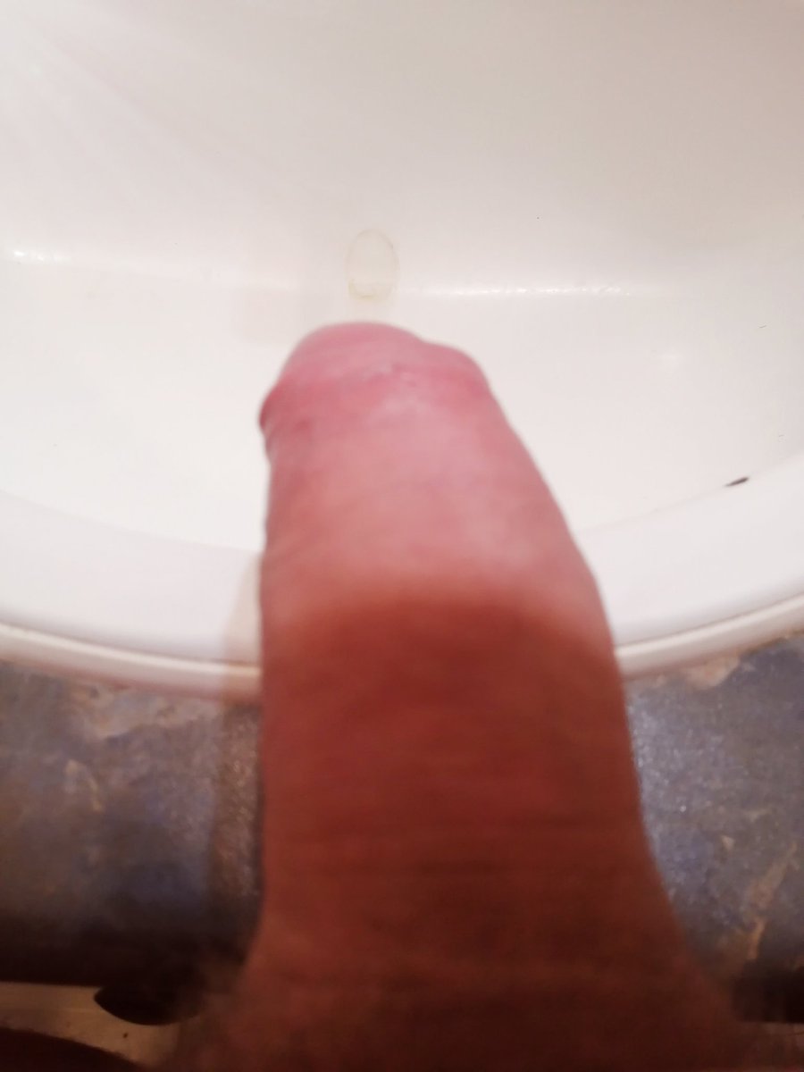 dailycockpic's tweet photo. Day 1: Cock On The Sink https://t.co/voLc57MFtK