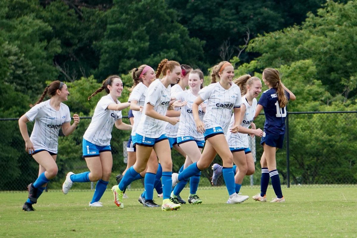mrmsoccer's tweet photo. When your hard work pays off and you can celebrate as a team. ✨There’s nothing quite like that feeling ✨

Get back on the pitch with your team ASAP:

August Cup is August 26-28.
Rush for the Cup is September 3-4.

Learn more: https://t.co/3DjhxDNmcQ

#soccertournament #ruid https://t.co/Dt8wnOApKJ