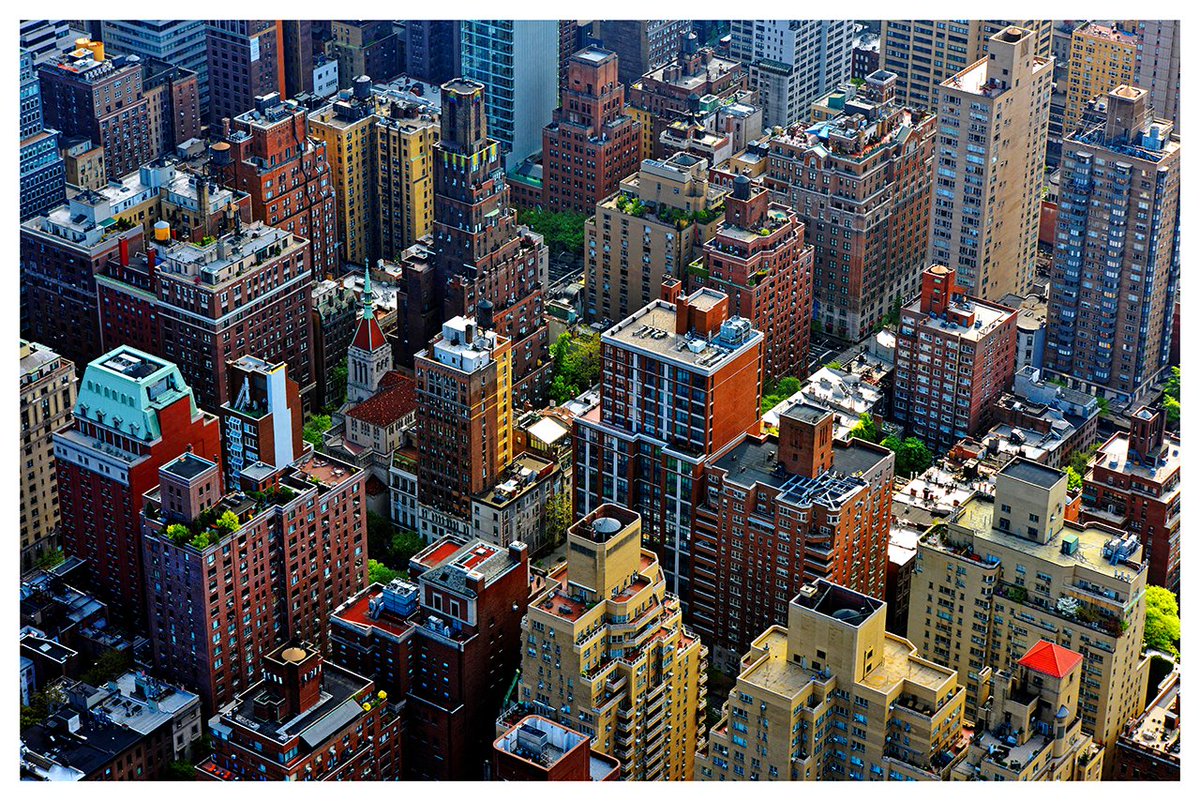 brunomagnien's tweet photo. NYC #NewYorkCity #NYC #steets #bigapple https://t.co/v9xLlOw8gq