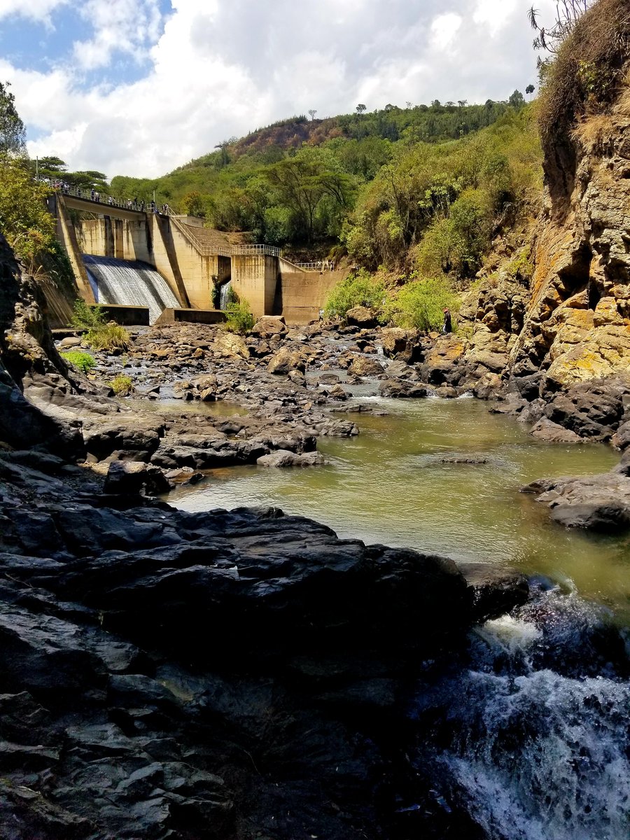 DominicWanjiru5's tweet photo. #pandatrek #tupandepamoja Participated in the inaugural #pandatrek an initiative of @WWF_Kenya to encourage more young people into conservation. A hike through River malewa in Nyandarua county was eye opening. We should conserve! https://t.co/onj6JzBu0n