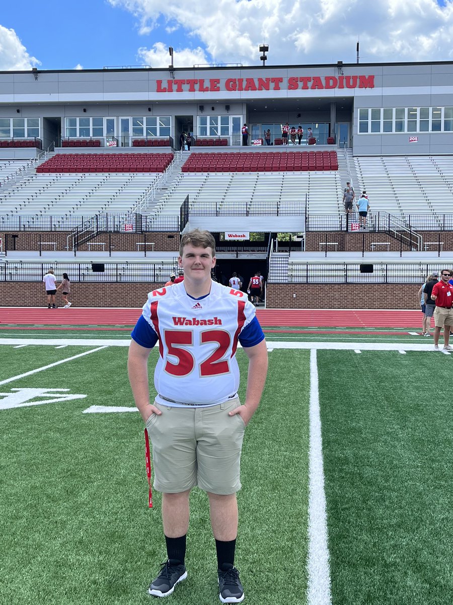 alexkling52's tweet photo. Always great to be back at Wabash College. Thanks to @CoachWatsonWAF and @WabashFB for having me and I can’t wait to see what’s in store in the future. https://t.co/D3VkdfHNMV