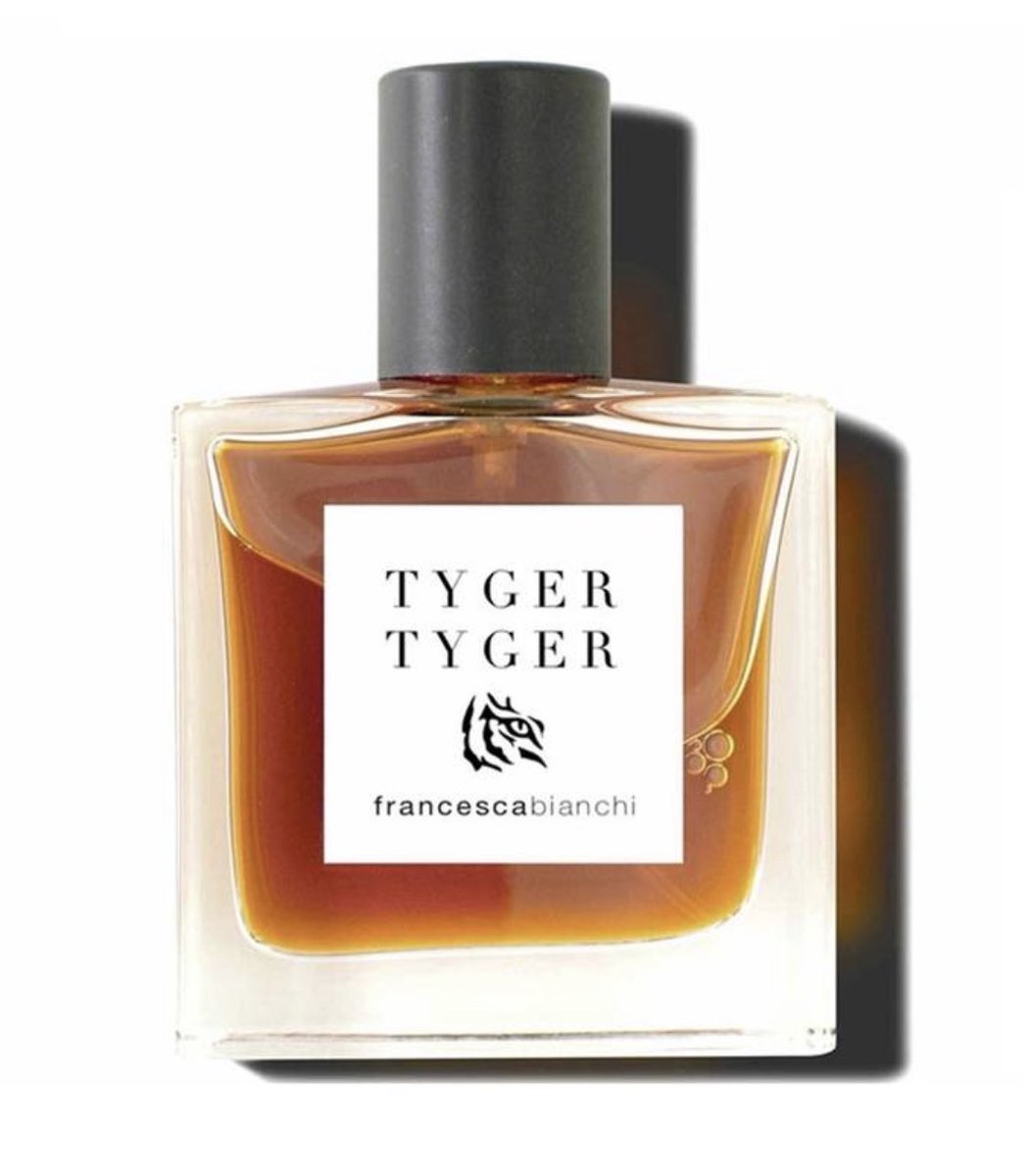 LOJASTOREGT's tweet image. خصم اضافي رهيب !🔥 
فعال فقط في حال طلب عطرين او اكثر من براند فرنشيسكا بيانكي 😍

🚨 كود الخصم : FB39

lojastoregt.com/categories/354…
" السعر شامل جميع الرسوم "