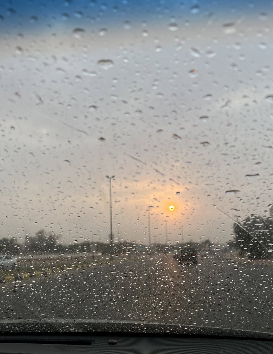 l9ll_0's tweet photo. الجو اليوم جبر خاطر 🥺🌧 https://t.co/F6xRNFYVEE