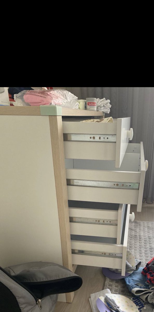 İzmir Ödemiş’teki çilek mobilyayla neredeyse 2 ay önce iletişime geçtim ve beni sürekli oyalayıp durdular buna bir çözüm bulunmasını istiyorum ilgilenirseniz çok sevinirim. Teşekkürler..<a href="/cilekodasi/">Çilek Odası</a>