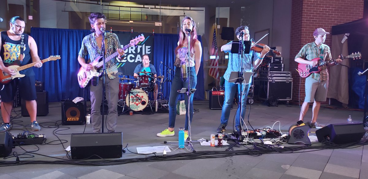 HerndonRocks's tweet image. Despite the forecast and the radar, we barely got a drop last night for @TurtleRecall. Great show with melodies and mashups. It was impossible to get the full band in one shot. 
#HerndonRocks
#FNL2022