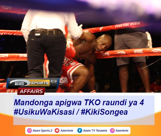 azamtvtz's tweet photo. USIKU WA KISASI:  Amepigwa ndonga, amelala....!! Ni Karim Mandonga ambaye amechezea kichapo kutoka kwa mkongwe Shaban Kaoneka. 

Je, una lipi la kumshauri? 

Tuko LIVE #AzamSports1HD

#PayBackNight #UsikuWaKisasi #KikiSongea #VitasaSongea #Mandonga https://t.co/c6yPl8Ksf8