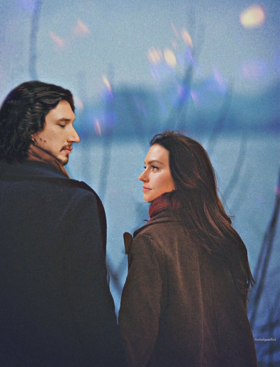 kielo_skywalker's tweet photo. “Stay with me…”
What’s the #Reylo AU
#Rey #BenSolo #KyloRen
#AdamDriver #DaisyRidley
#AdamDaisy #ReyloArt
#StarWars
#OnlyBenandRey #MyReyloHEA https://t.co/wdtw3jOssj