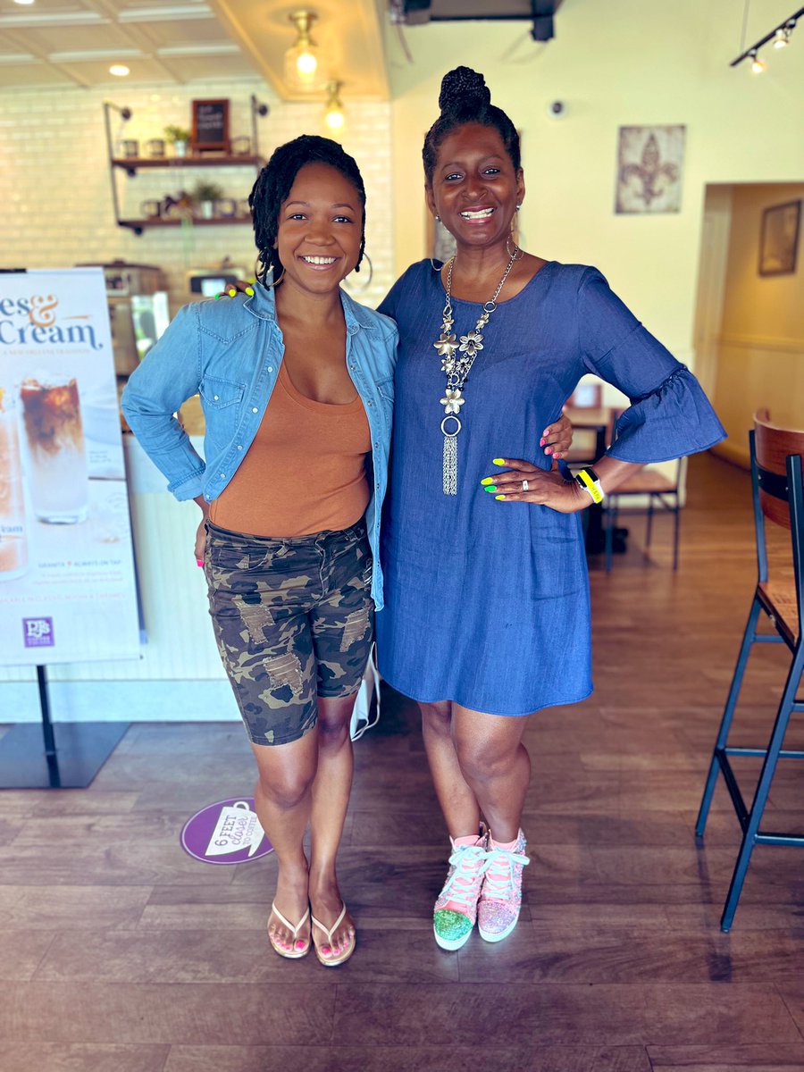 MrsPRProtocol's tweet photo. It’s always great to have #beignets on a #SaturdayMorning @PJsCoffee_Bowie when you are strategizing about @Push2Power22 and meeting new people @linnitahosten with the co-founders Addison, 12 and Keyshawn,20 

#SmallBusinessSaturday #PUSH2Power #InTheCommunity 
#District6 https://t.co/f44fDjd1wV