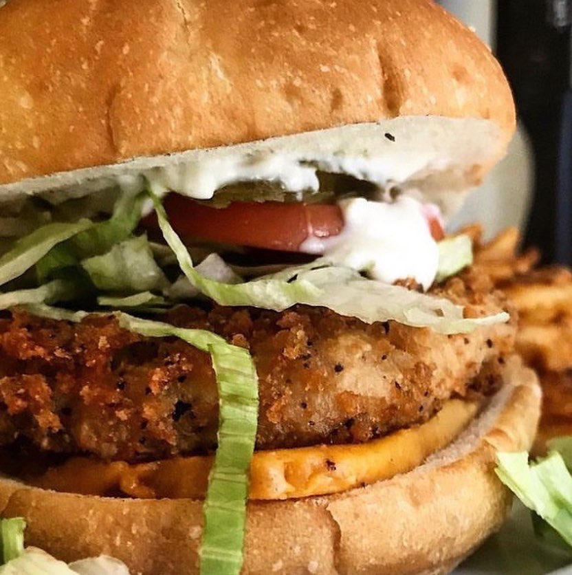 SUNDAY! 12 til 9 (or sellout). Takeout only. Cash only. Yum only. 

#pittsburgh #vegan #atownpgh #onionmaiden #veganpittsburgh #pittsburghvegan #eatdrinkvegan #pghasianfood  #chickhabitpgh #fuckchickfila