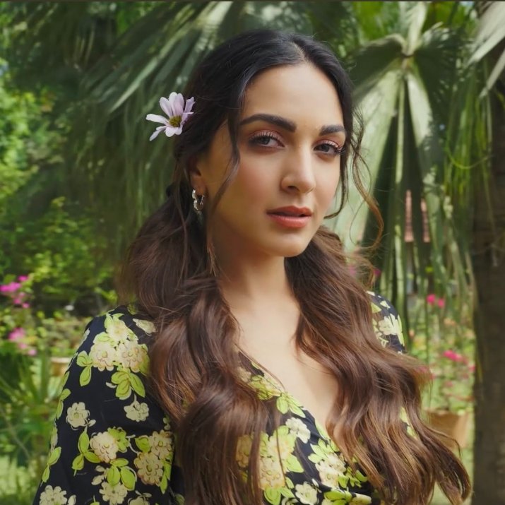 She\s the prettiest HAPPY BIRTHDAY KIARA ADVANI 