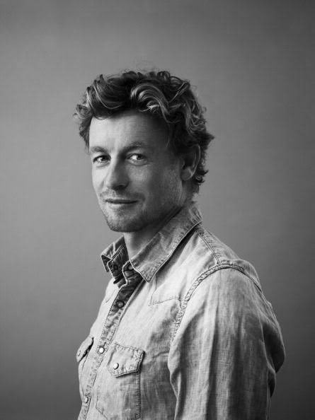 Happy birthday Simon Baker. My favorite films with Baker are L.A. Confidential and The devil wears Prada. 