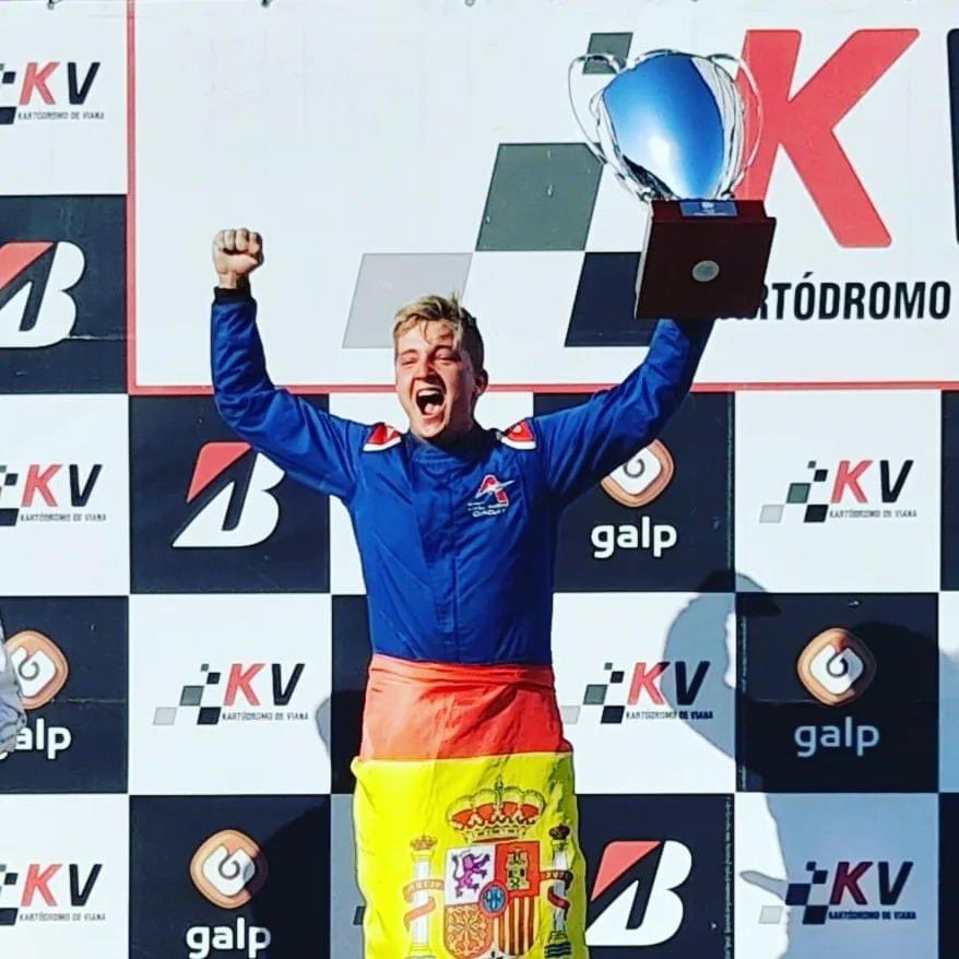 KART WORLD CHAMPION 2022.

No puedo hacer una crónica ahora. Cúmulo de emociones.

La voy a intentar hacer mañana, pero no prometo nada.