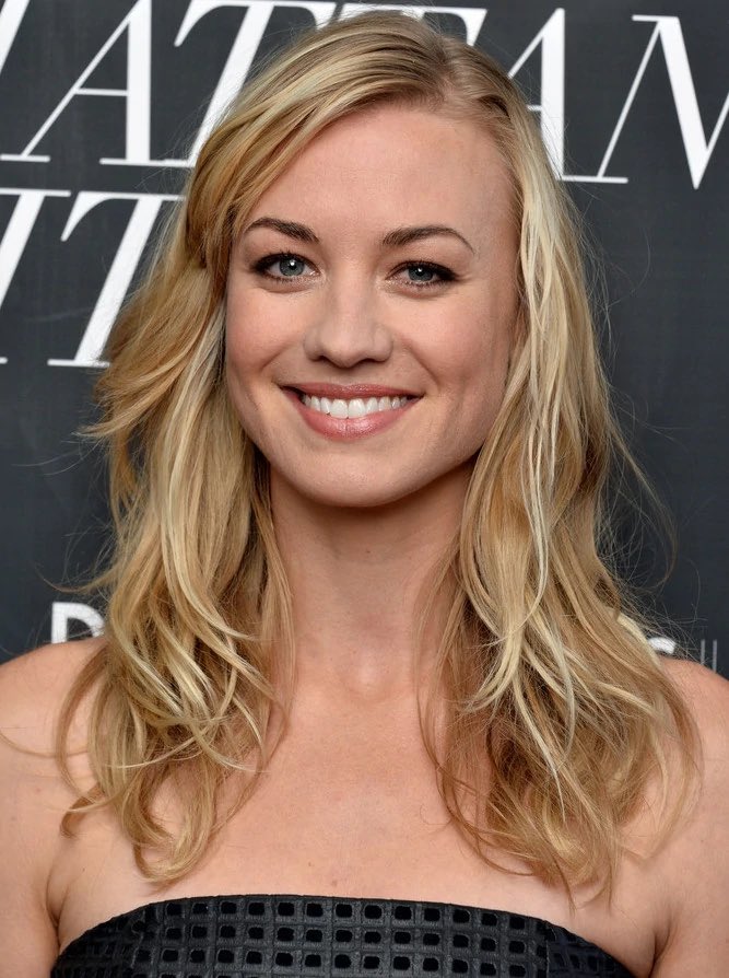 Happy Birthday to Yvonne Strahovski The Handmaid s Tale 