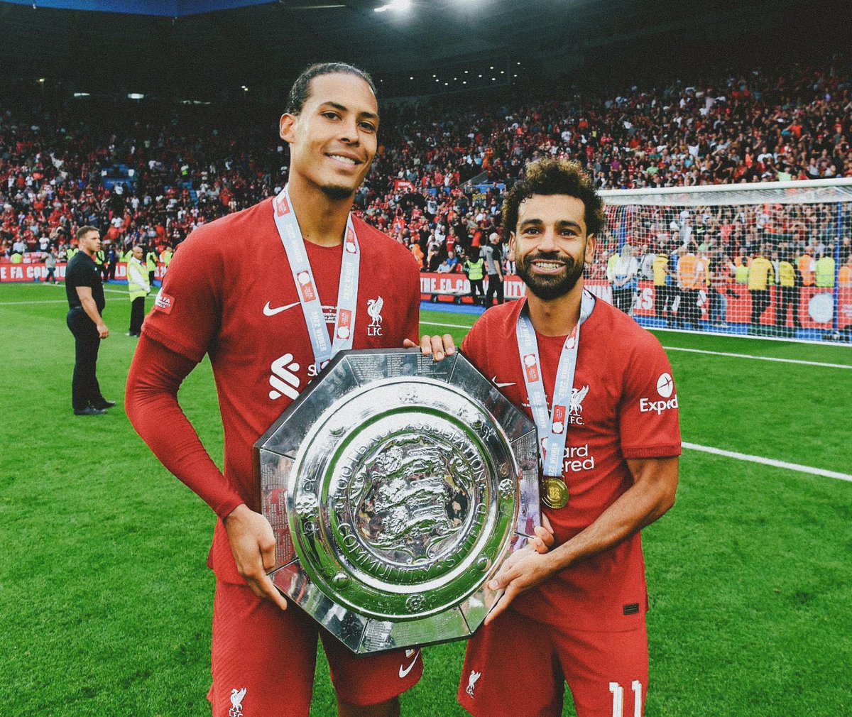 VirgilvDijk's tweet image. Bring on the season! 😃