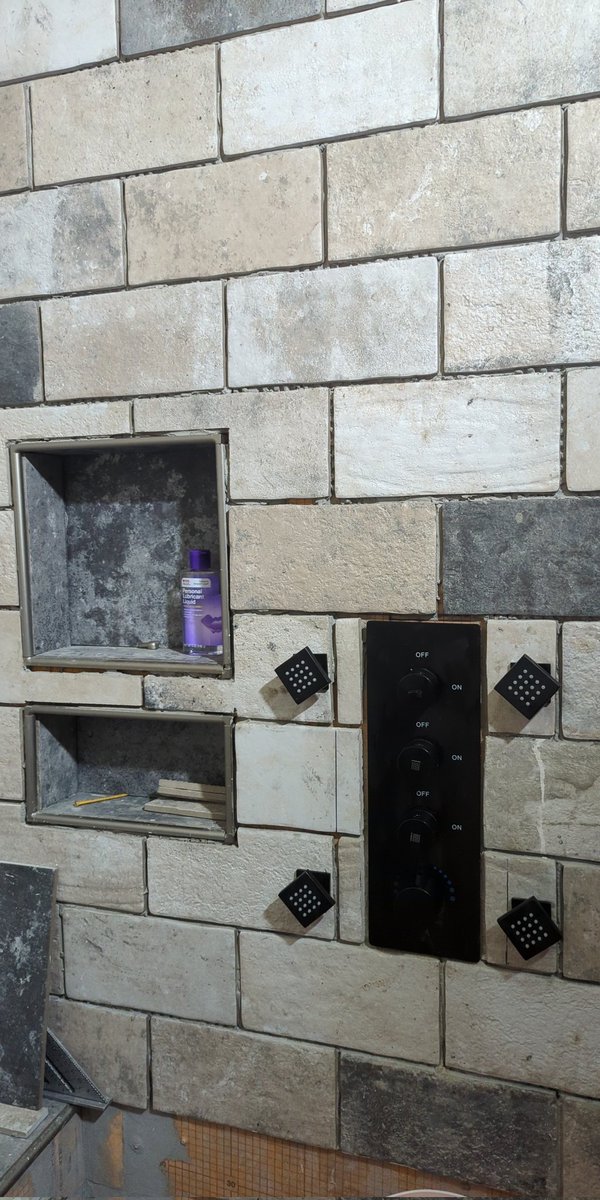 PABridgeGuy's tweet image. Working on this since January. Things are moving slow as a solo act.