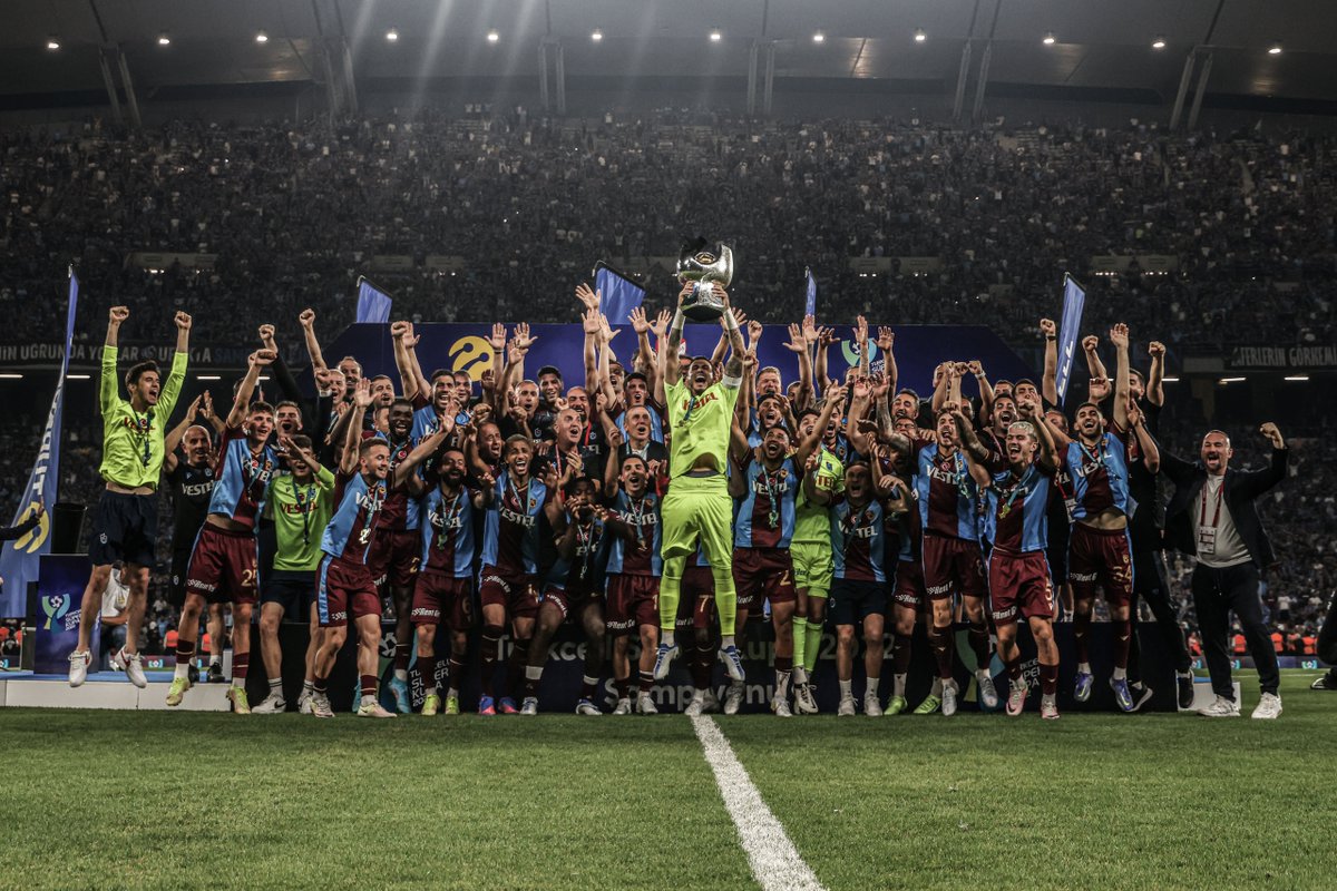 2022 Turkcell Süper Kupa Şampiyonu TRABZONSPOR! 🏆 #FırtınaMevsimiBaşladı