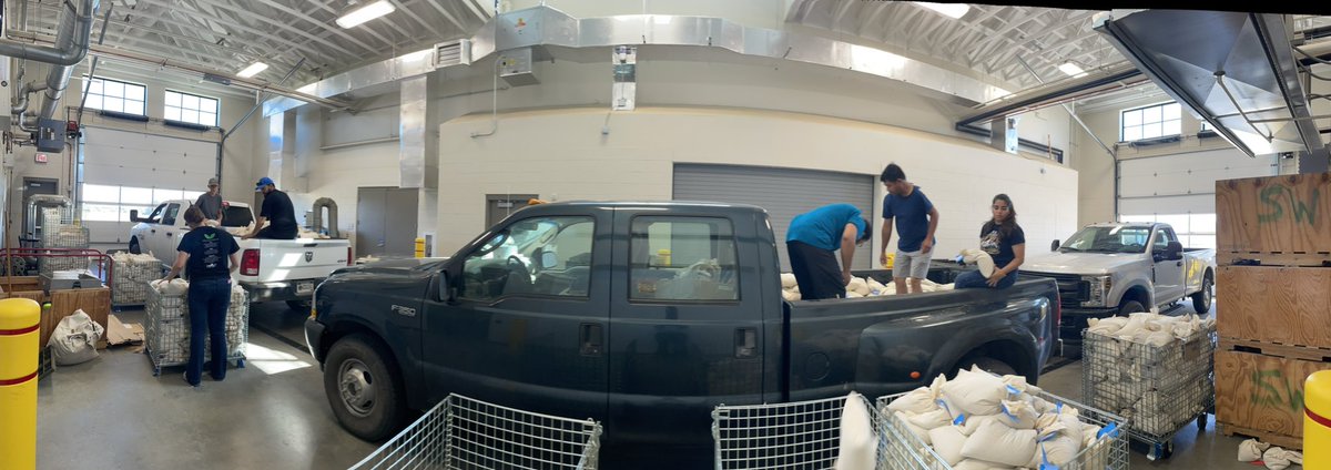 Saturday morning crew unloading harvest samples from yesterday, Thanks #TeamWheat