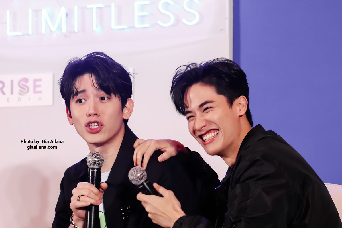 headlinermnl's tweet photo. #TayNew during the presscon for their Manila fan meeting at Solaire.
TAY @Tawan_V
NEW @new_thitipoom
Photos by: Gia Allana
Special thanks to: @enjoyglobe @risemediaph
#TayNewManilaFanMeet
#Tawan
#Thitipoom
#TayNewInManila @GMMTV https://t.co/DK0w8JzQez