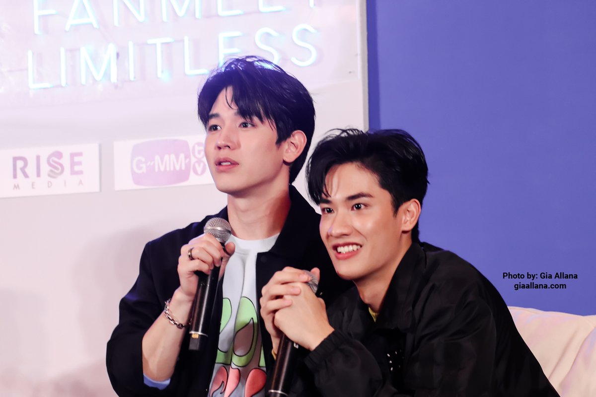 GiaAllana's tweet photo. #TayNew during the presscon for their Manila fan meeting at Solaire.
TAY @Tawan_V
NEW @new_thitipoom
Photos by: Gia Allana
Special thanks to: @enjoyglobe @risemediaph
#TayNewManilaFanMeet
#TawanVihokratana #Tawan
#ThitipoomTechaapaikhun #Thitipoom
#TayNewInManila @GMMTV https://t.co/3dvoqvr5AB