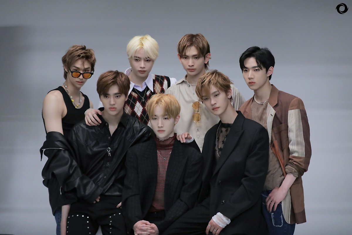 TPST_Reputation's tweet image. Retweet for #TEMPEST's BRAND REPUTATION.

#템페스트 #TPST @TPST__official @TPST_twt