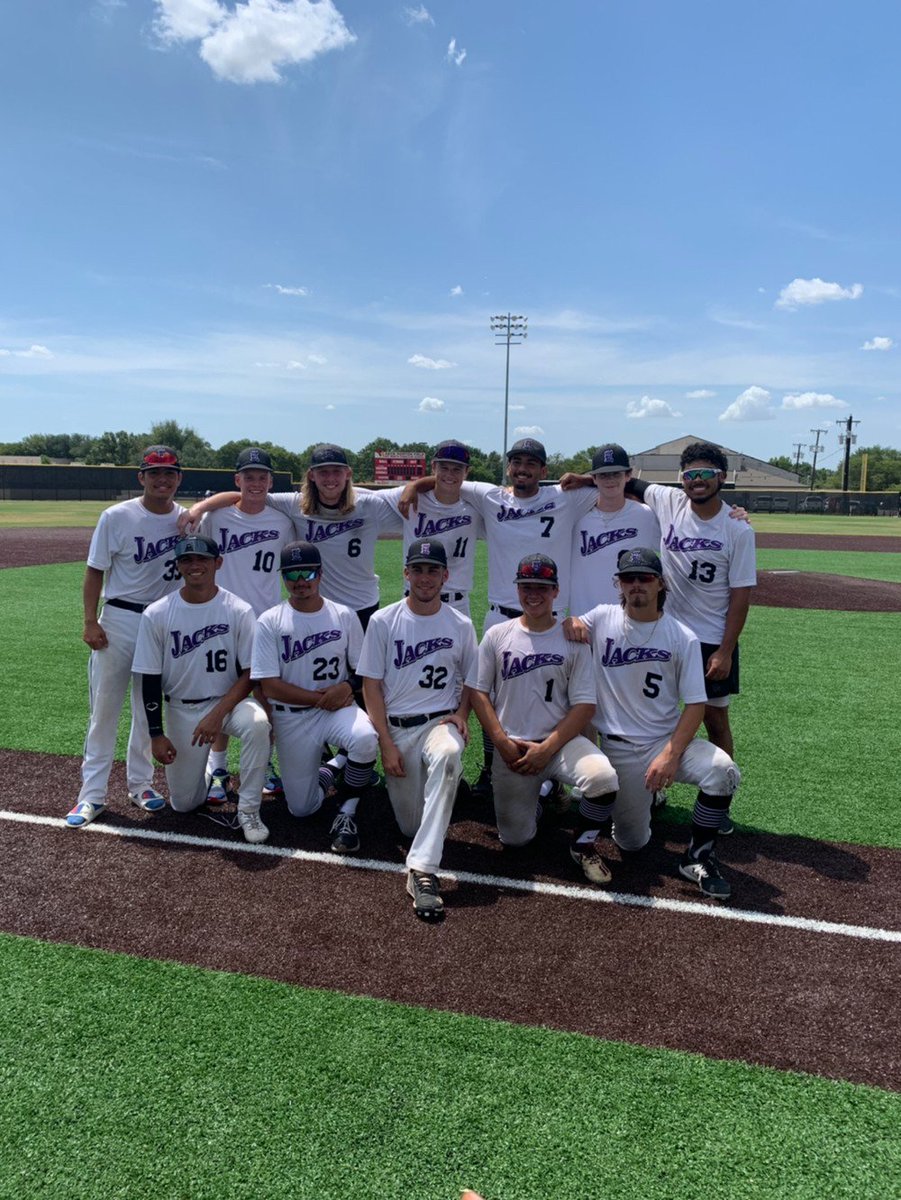 MichaelSalyard1's tweet photo. Final Game 7/30/22
@Heathalexan32 @tx_jacks @durantgeber @BabyG12255871 @cade_ryder @Anthonyyy71 @VinceMeier4 @18DrewGibson @CollinArnold14 @WilsonWalling @ReyesBaseball23 https://t.co/DW1nd74FuC