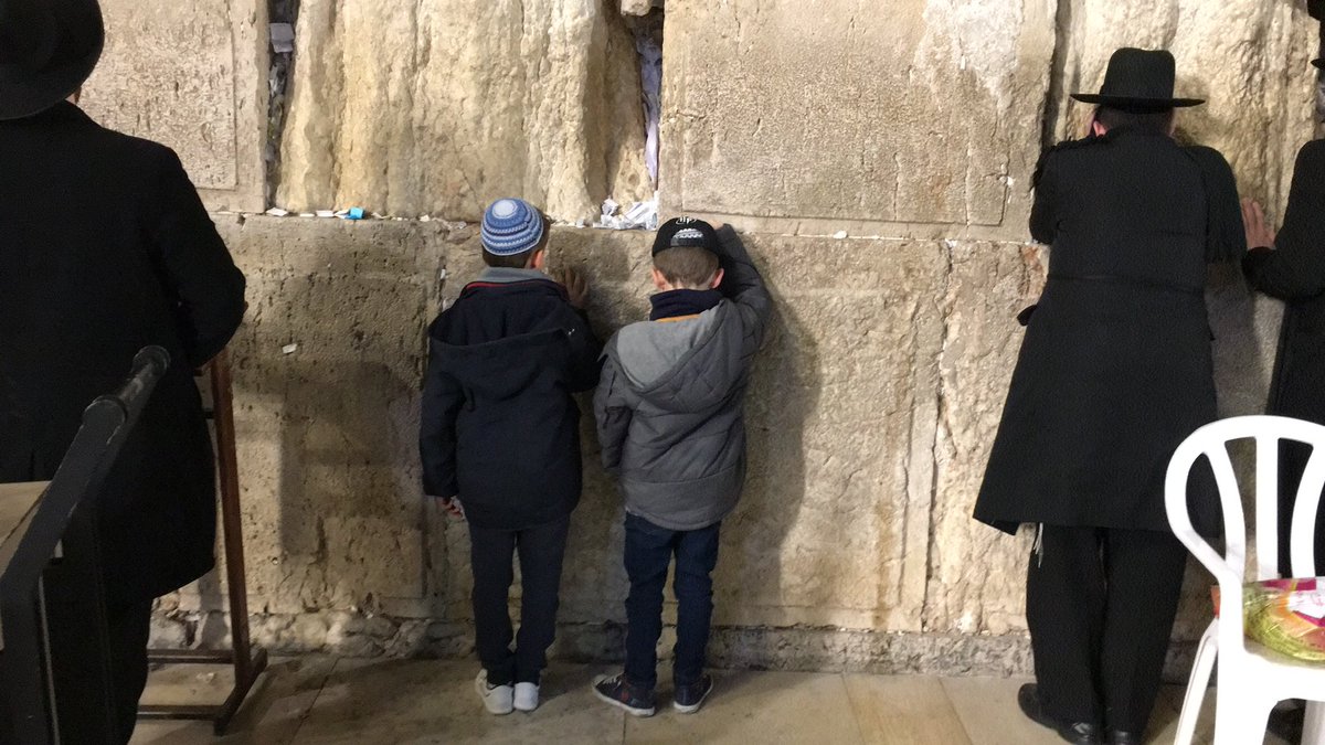 Dare per scontato che esista il digiuno del 9 di Av, è il motivo per il quale non ricostruiremo mai il Bet HaMikdash.