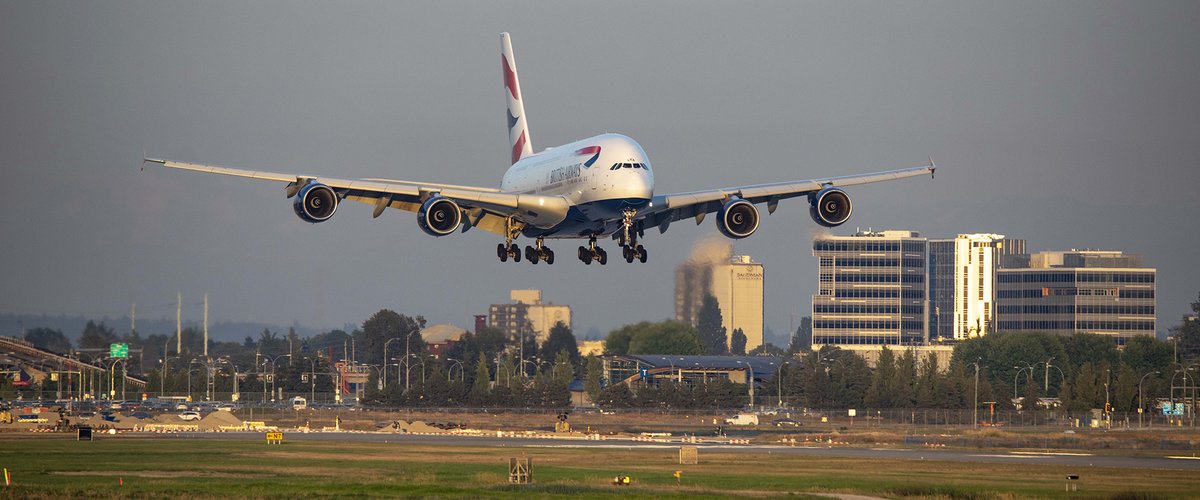 Kent_YVR's tweet photo. Sunset #Speedbird action including a driver photo 😎 @British_Airways @Airbus #A380 #GXLEA @yvrairport arriving from @HeathrowAirport #yvrspotters #avgeek #Vancouver https://t.co/epIIgrkjW0