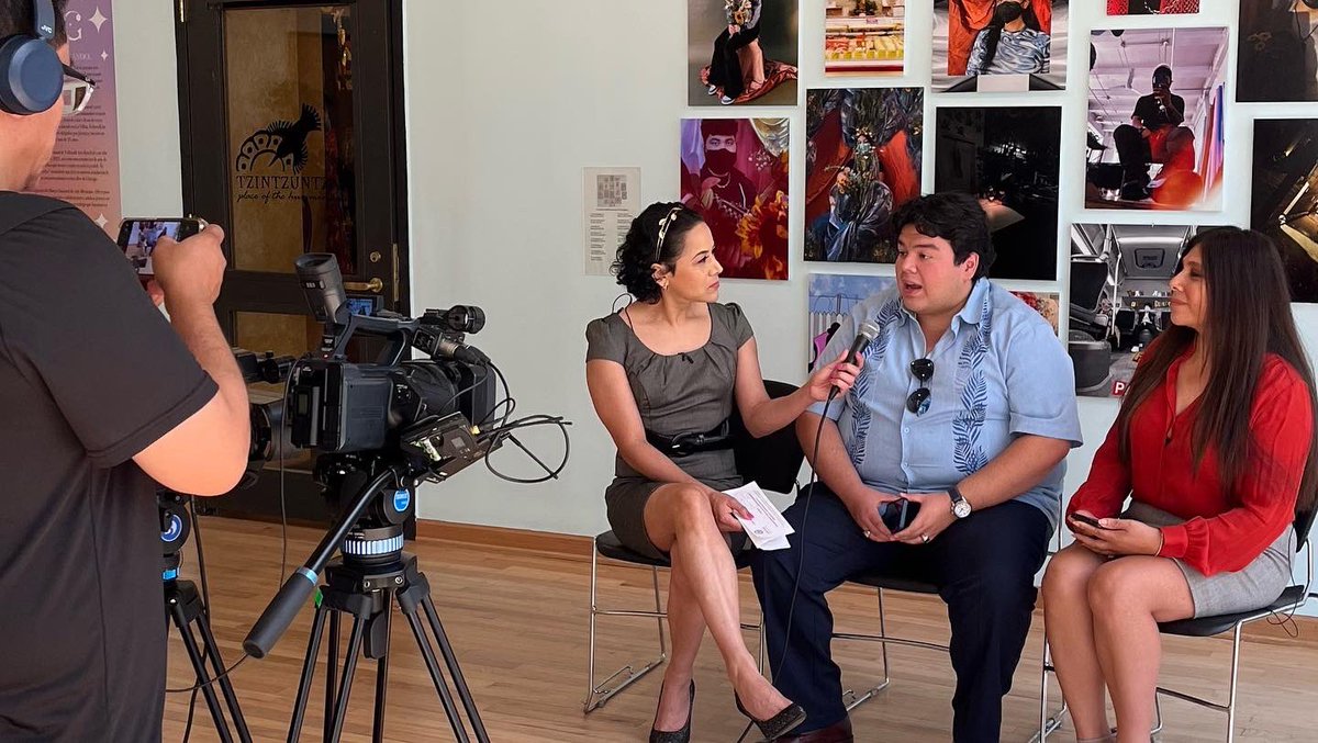 🇲🇽 Siempre un gusto coincidir con <a href="/ElviaYolandaMC/">Elvia Yolanda MC</a> y <a href="/ReTorrMe/">Reyna Torres</a> entre otros integrantes del Consejo Legislativo Migrante Binacional. Juntos elaboramos la agenda mexicana - un plan legislativo binacional para apoyar y fortalecer la comunidad migrante mexicana en IL.