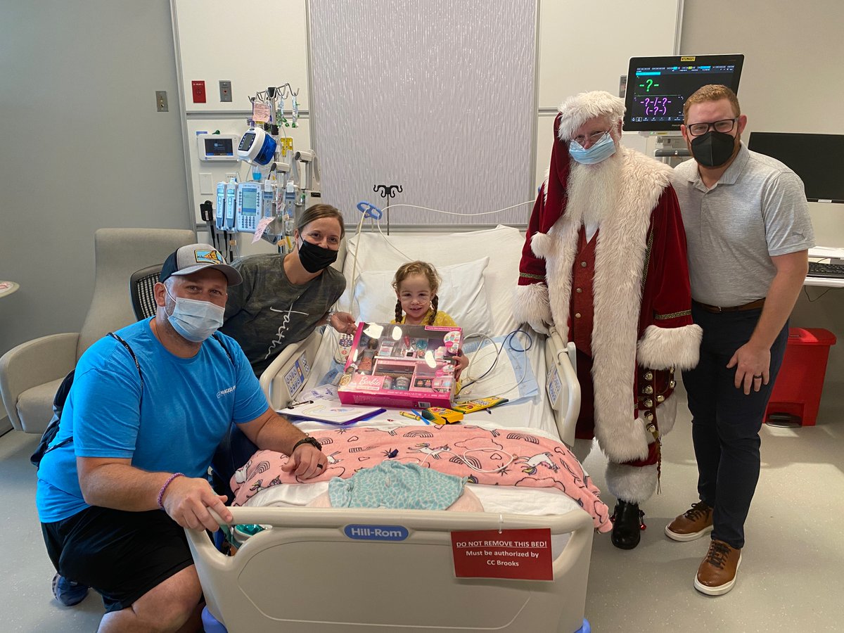 WolfsonChildren's tweet photo. Thank you to our #ChristmasInJuly presenting sponsor, @SoJax! In addition to the monetary donation they made towards our #ChristmasInJuly toy drive, #SOJAX also dropped off a ton of toys that they’ve been collecting at their dealership all month long! 🎁🎄 https://t.co/J7kMV1It9p https://t.co/Lhu5B3Nc7h
