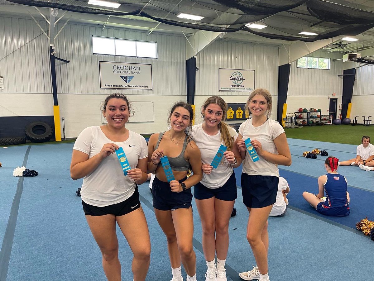 NHS Trucker Cheer tweet media