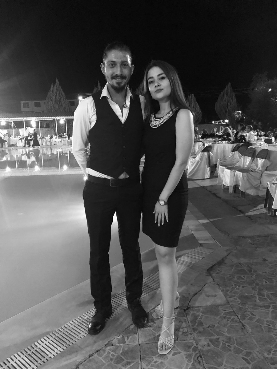 Lise arkadaşlarının düğününe giden evde kalmışlar olarak bunu bırakıyorum iyi geceler 🌙