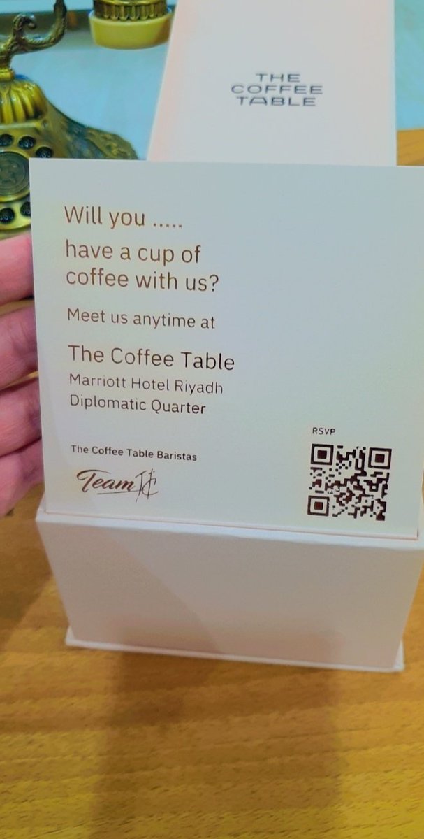 وصلتني هدية ظريفة من الرائعين <a href="/CoffeeTableDQ/">The Coffee Table</a> 
شكرا لكم ويعطيكم العافية واتطلع لزيارتكم قريبا ..
..
#الرياض
#القهوه