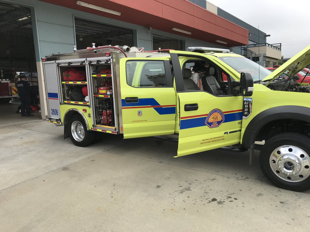 SSFFire's tweet photo. BC Metcho from @SSFFire is leading a strike team of type 6 engines from @SanBrunoFD @SSFFire @centralcountyfd @SMCFireDept to the #McKinneyFire in Siskiyou County, approximately 9 miles west of Yreka. The fire began yesterday and quickly grew to 30K acres by nightfall. #BeSafe https://t.co/Wg0KSHHKIP