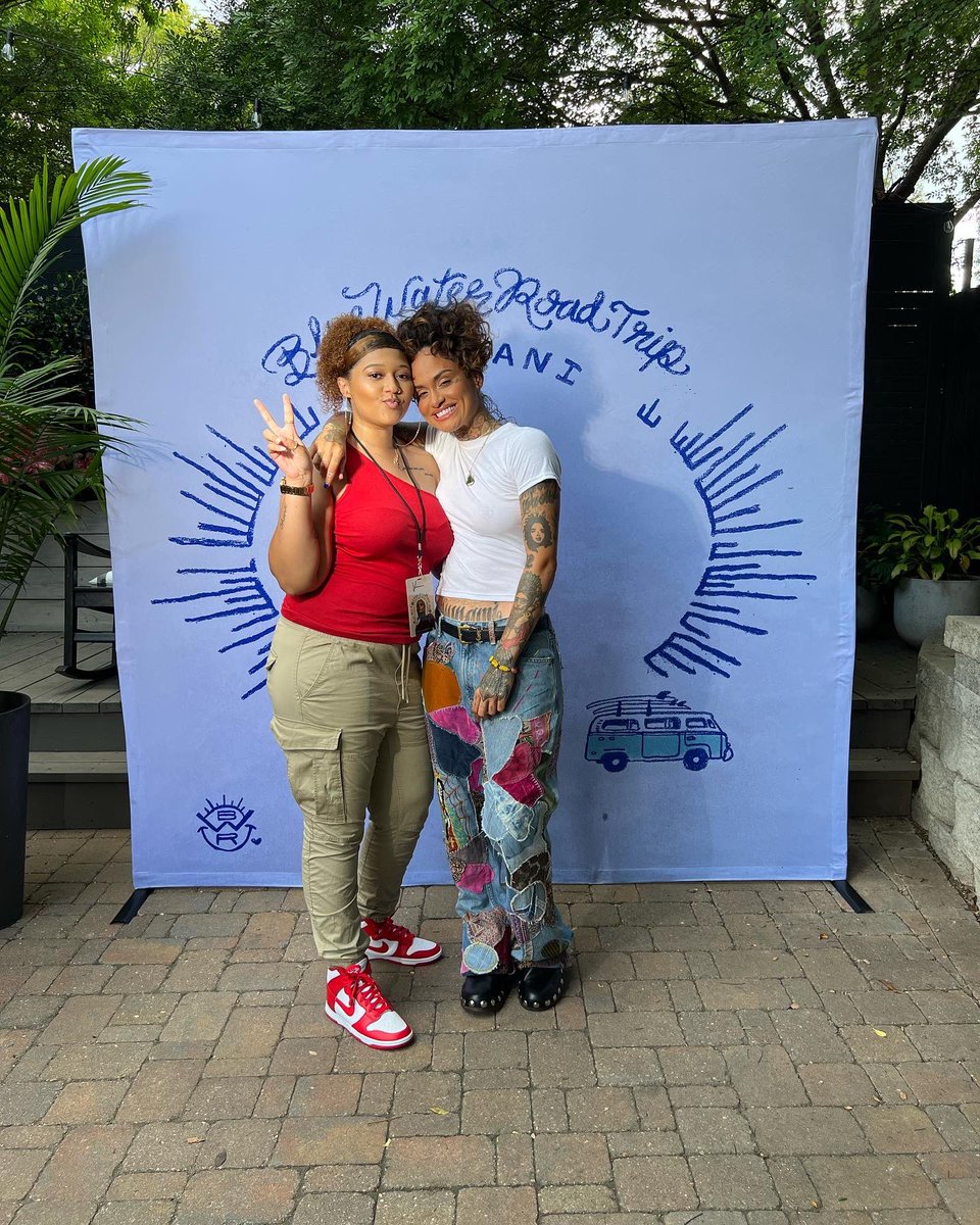 BeBeautiful218's tweet photo. 5 years later 🌊 @Kehlani https://t.co/KjAjSKjaH3
