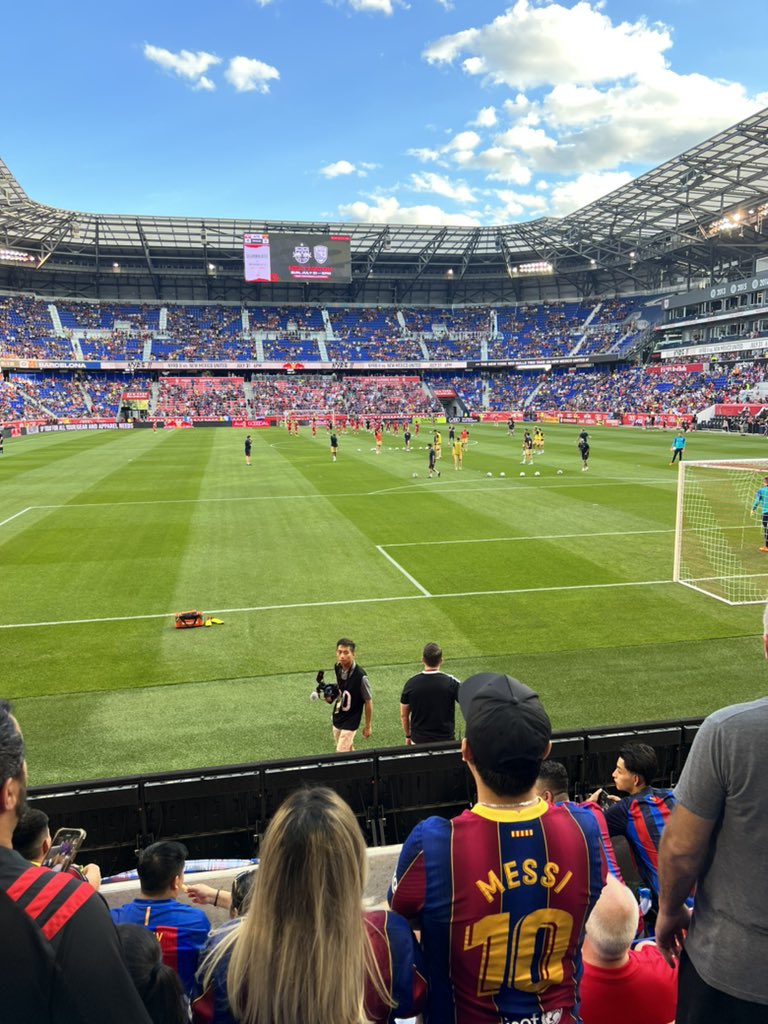 iMapleZ's tweet image. Forca Barca and Red Bull? 🫡