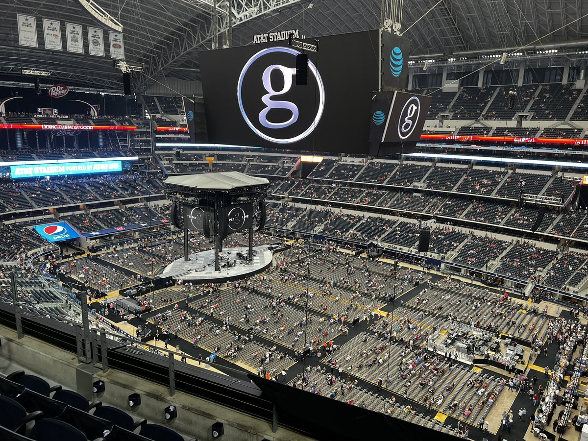 Adam Bennett tweet media