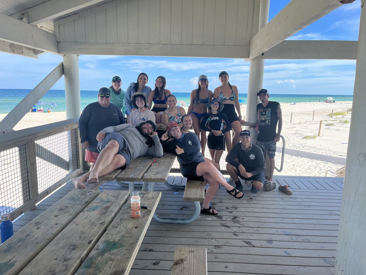 _dancersdisease's tweet photo. I had the most fun in marine ichthyology this summer and couldn’t be more grateful to have had the opportunity to take this class at @soseusm! Thank you to my professor, TAs, and classmates for the experience of a lifetime! @Wormy_Sturgeon @greenbeath @allibug9 @sagittariusarah https://t.co/i9mLDpSwpo