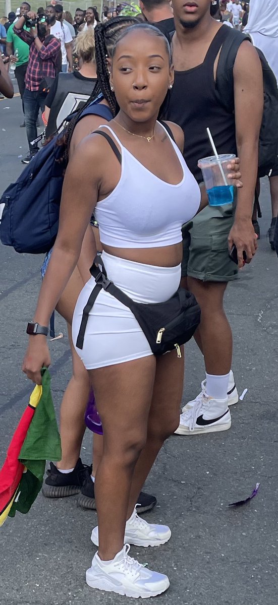 JuniorDchenga's tweet photo. Twitter i need your Magic please. I’m looking for this girl 🤲🏾
Max Rts please https://t.co/kjOirjVWTK