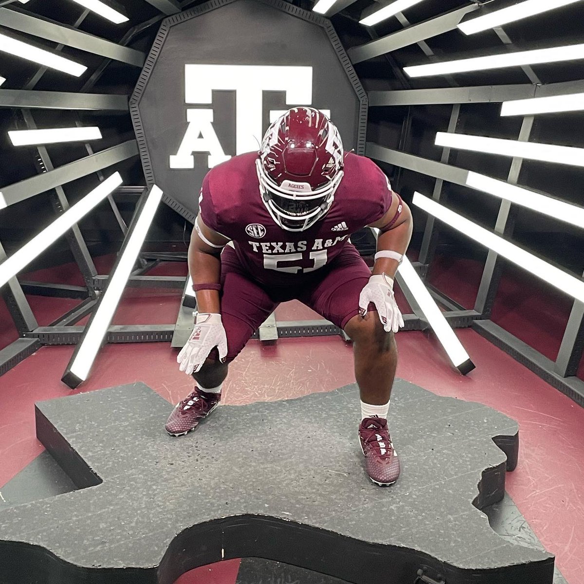 DanielCruz_51's tweet image. Thank you so much @LouieAddazio and @gray_reed77 for having me today it was a blast hanging out with Coaches and players can’t wait to come back to Aggieland and spend more time with y’all #GigEm