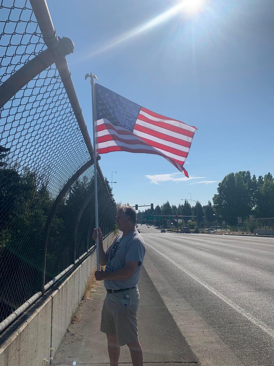 Signwaving fun this weekend in the 3rd Congressional DIstrict! Lots of honks and thumbs up.  Thank you to all who came out to join us!